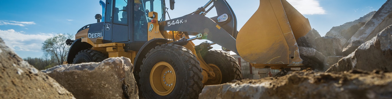 544K II Wheel Loader working on jobsite.