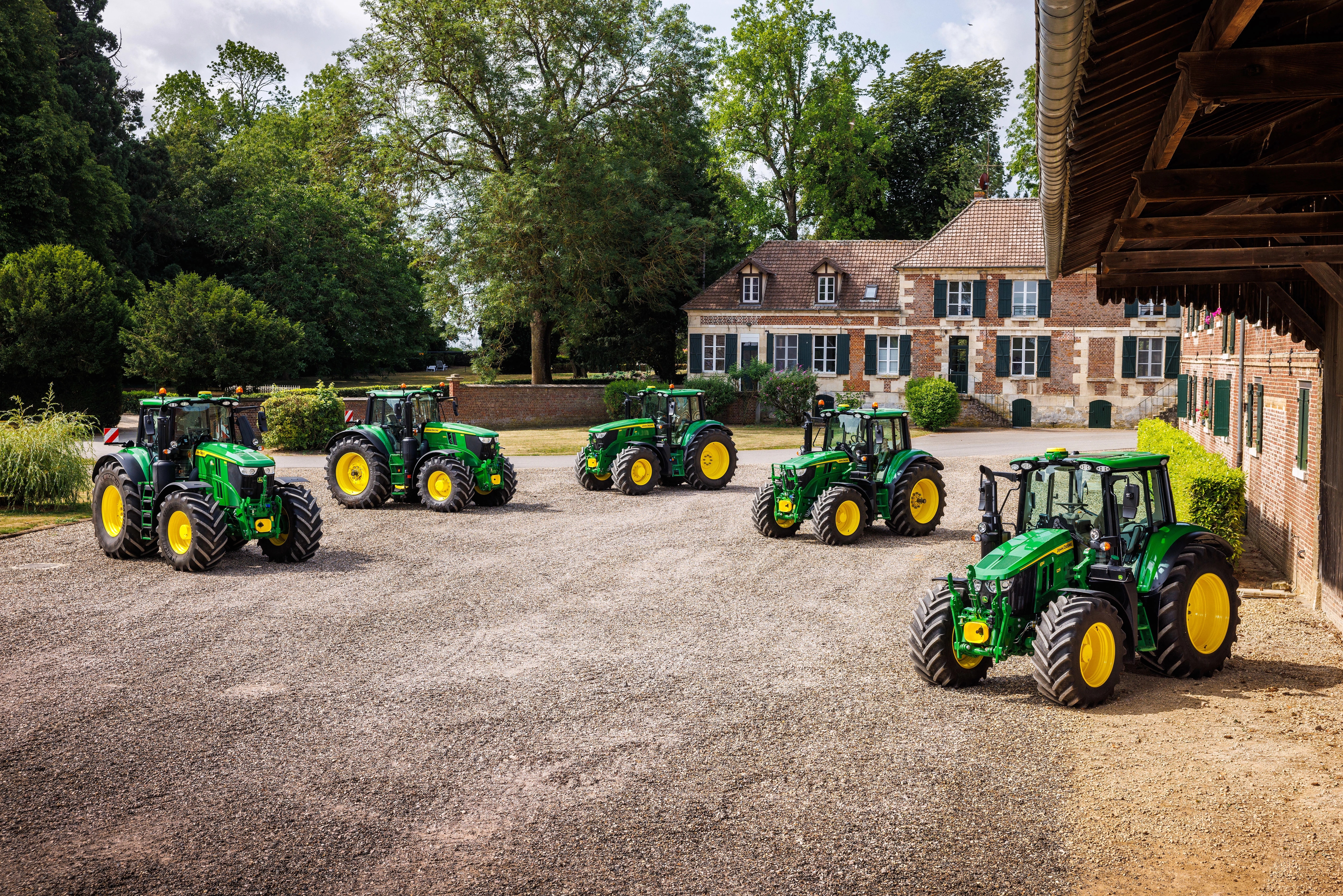 6M シリーズトラクター