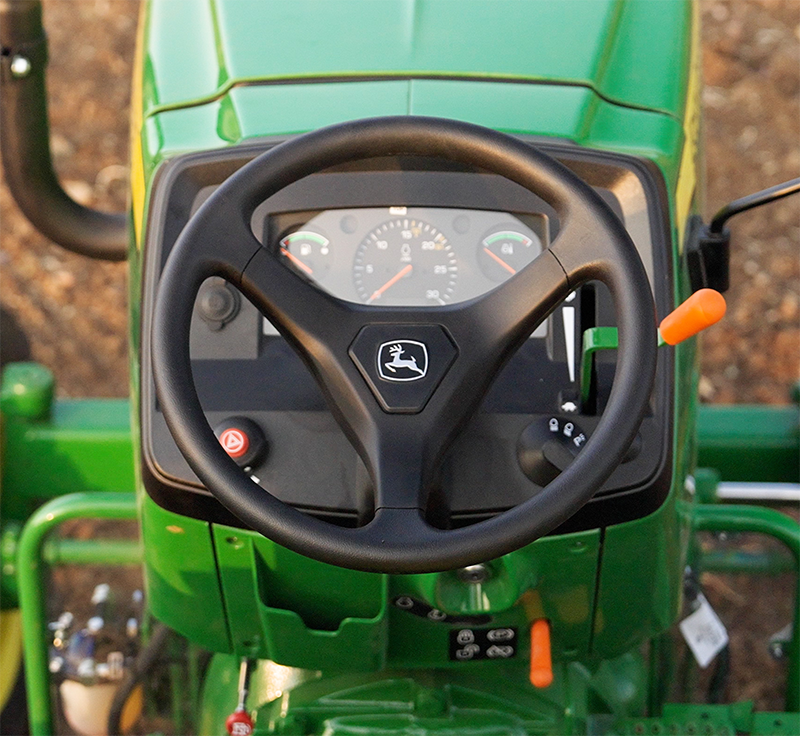 Stylish steering wheel