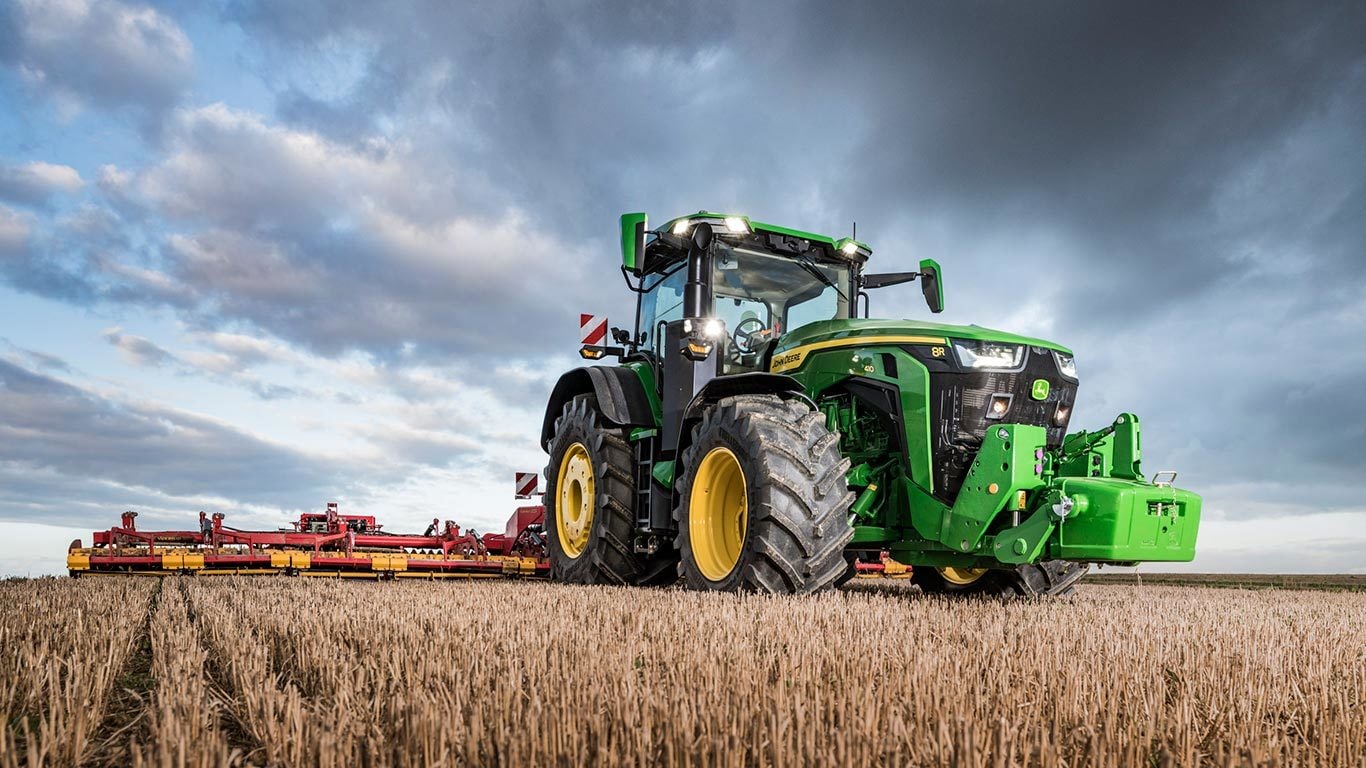 8R 410, Large Tractors, Tractors