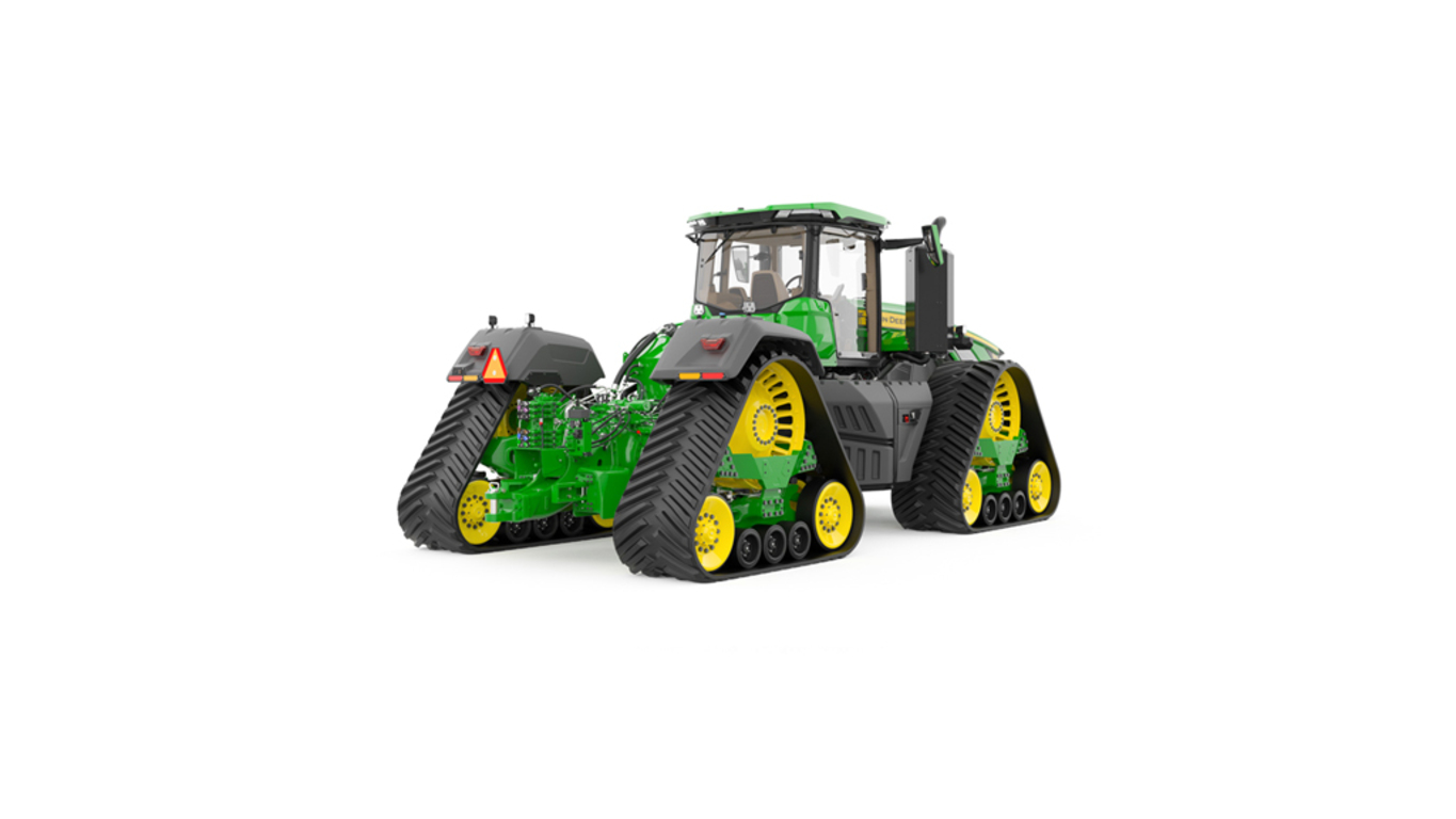 9RX 770 Static image displaying tractor's rear side