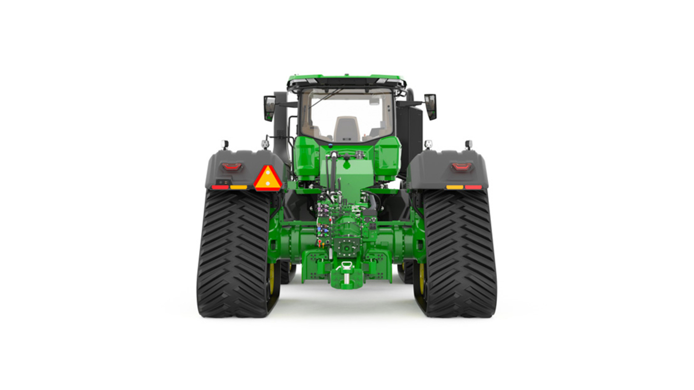 9RX 830 Static image displaying tractor's rear side