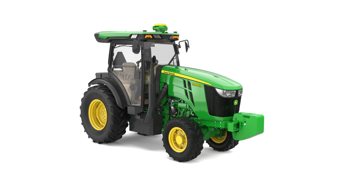 5090EN specialty tractor on a white background