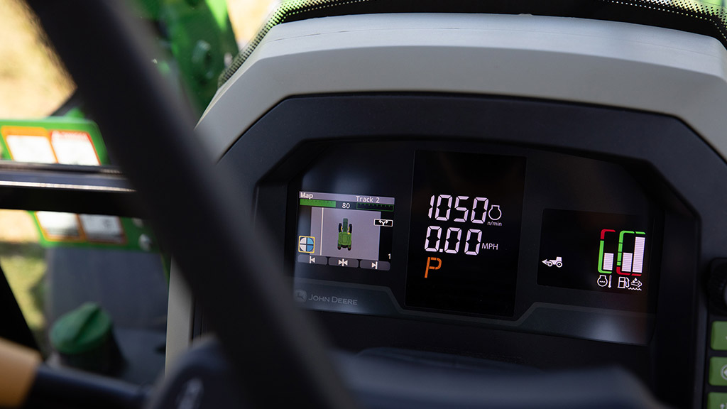 close up of 5M autotrac display